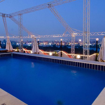 Swiss Inn Nile Hotel Giza ภายนอก รูปภาพ