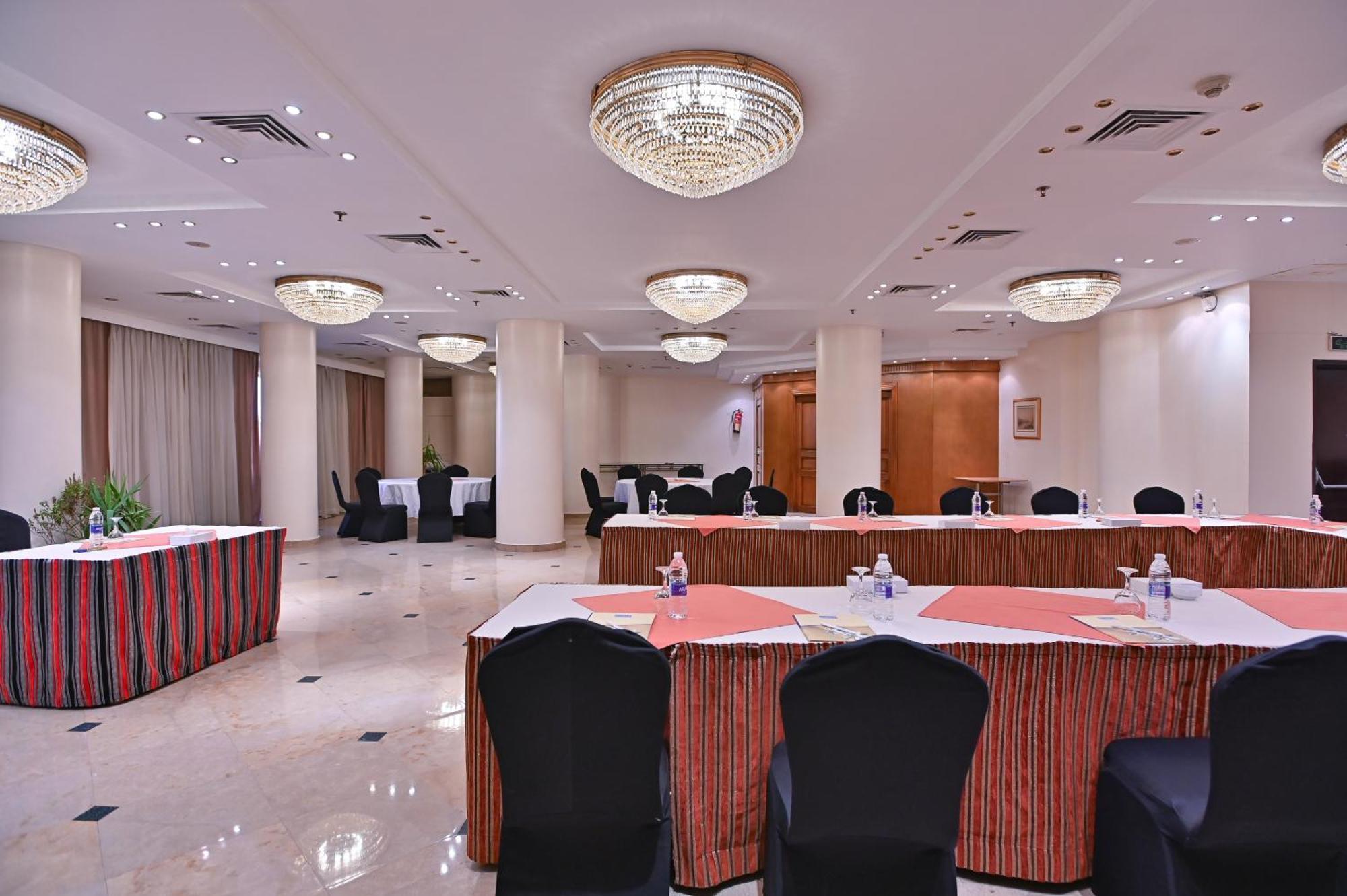 Swiss Inn Nile Hotel Giza ภายนอก รูปภาพ
