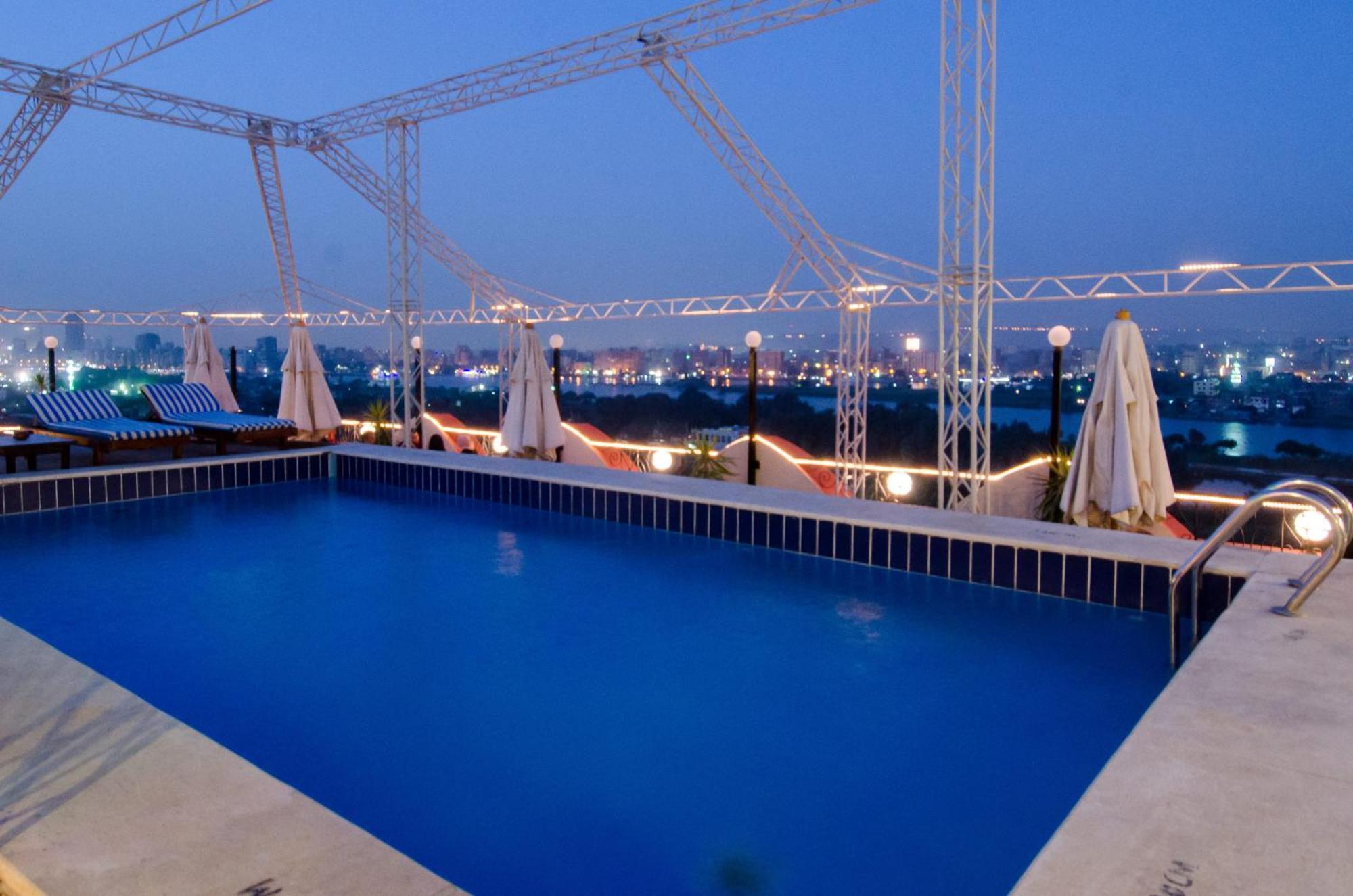 Swiss Inn Nile Hotel Giza ภายนอก รูปภาพ